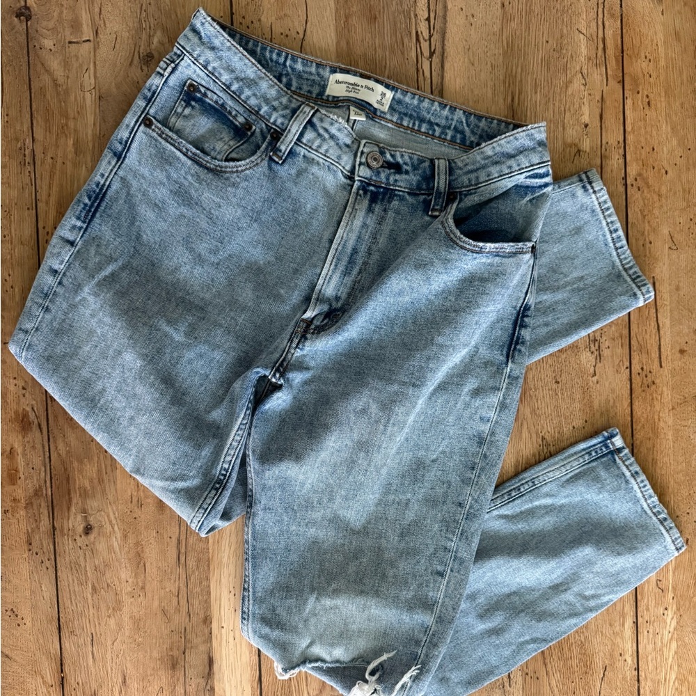 Abercrombie & Fitch Classic Light Blue Denim Jeans